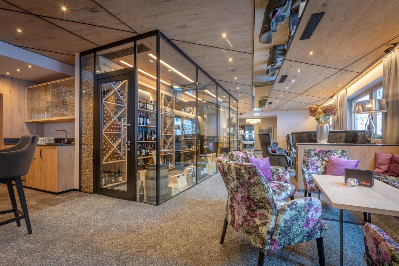 德尔瑞尼尔霍夫酒店 图克斯 外观 照片